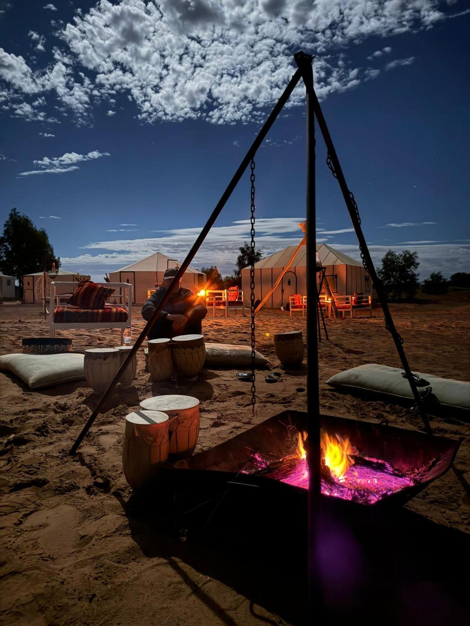 Horaz Merzouga Camp Exterior foto